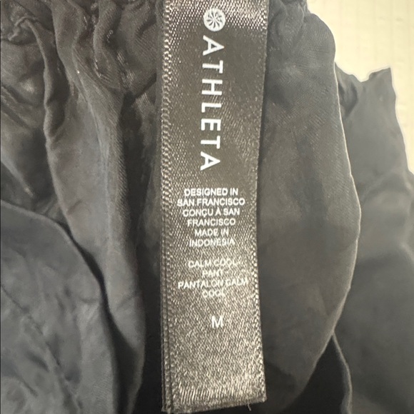 Athleta Calm Cool Lightweight "Satin" Wide Leg Lounge Pajama PJ Pants Size M - Picture 2 of 2